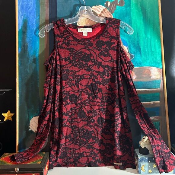 Michael Kors Red and Black Lace Peekaboo Shoulders Top Medium - Picture 1 of 14